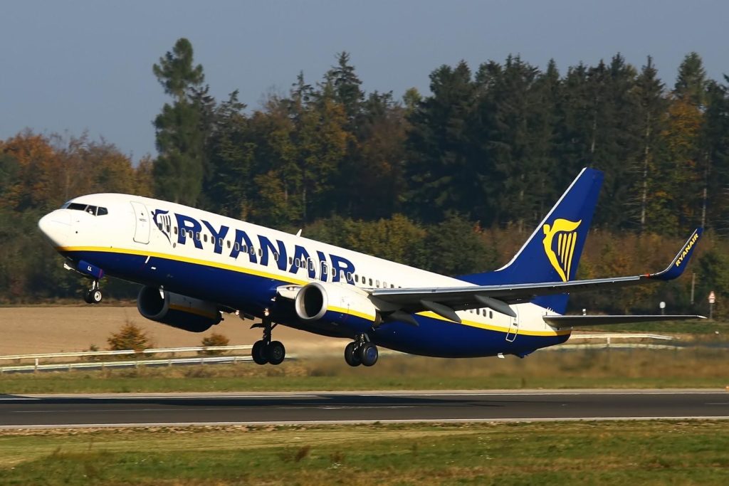 Ryanair официально объявил об отказе выхода на рынок Украины